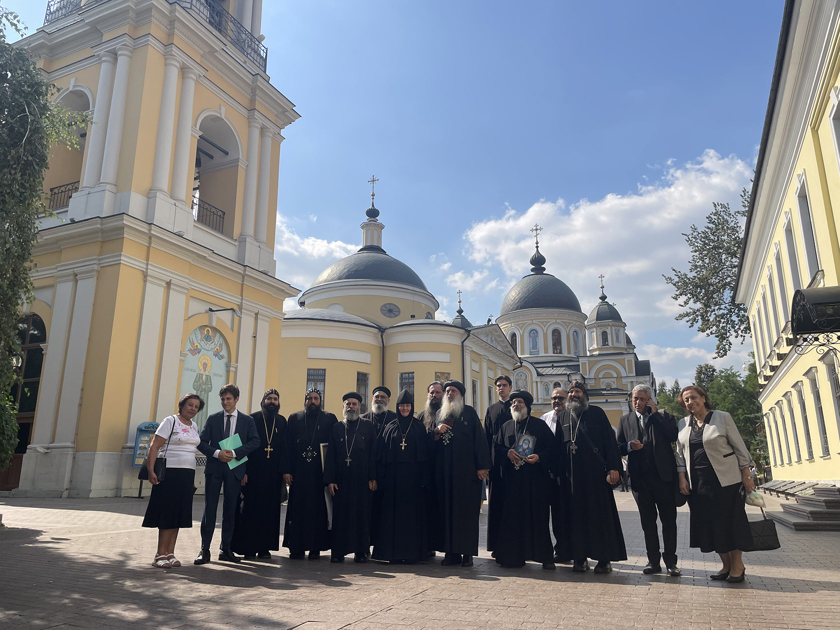 В Покровский монастырь прибыла монашеская делегация Коптской Церкви