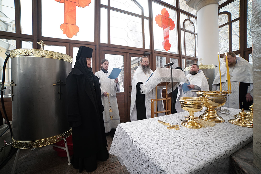 Праздник Богоявления в Покровском женском монастыре