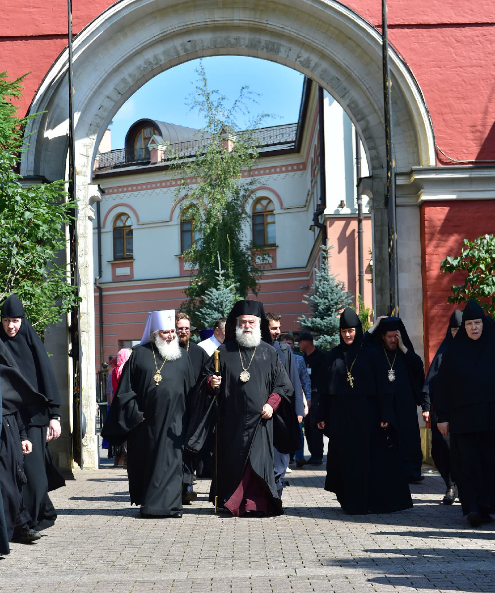 Блаженнейший Патриарх Александрийский Феодор и представители Поместных Церквей завершили визит в Покровскую обитель