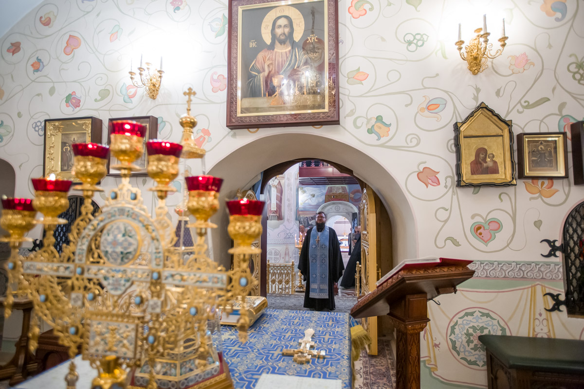 Видео всенощного бдения в день явления иконы Казанской Божией Матери