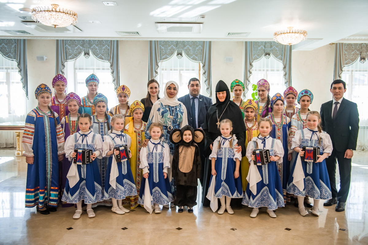 Делегация посольства Объединенных Арабских Эмиратов в России посетила Покровский монастырь