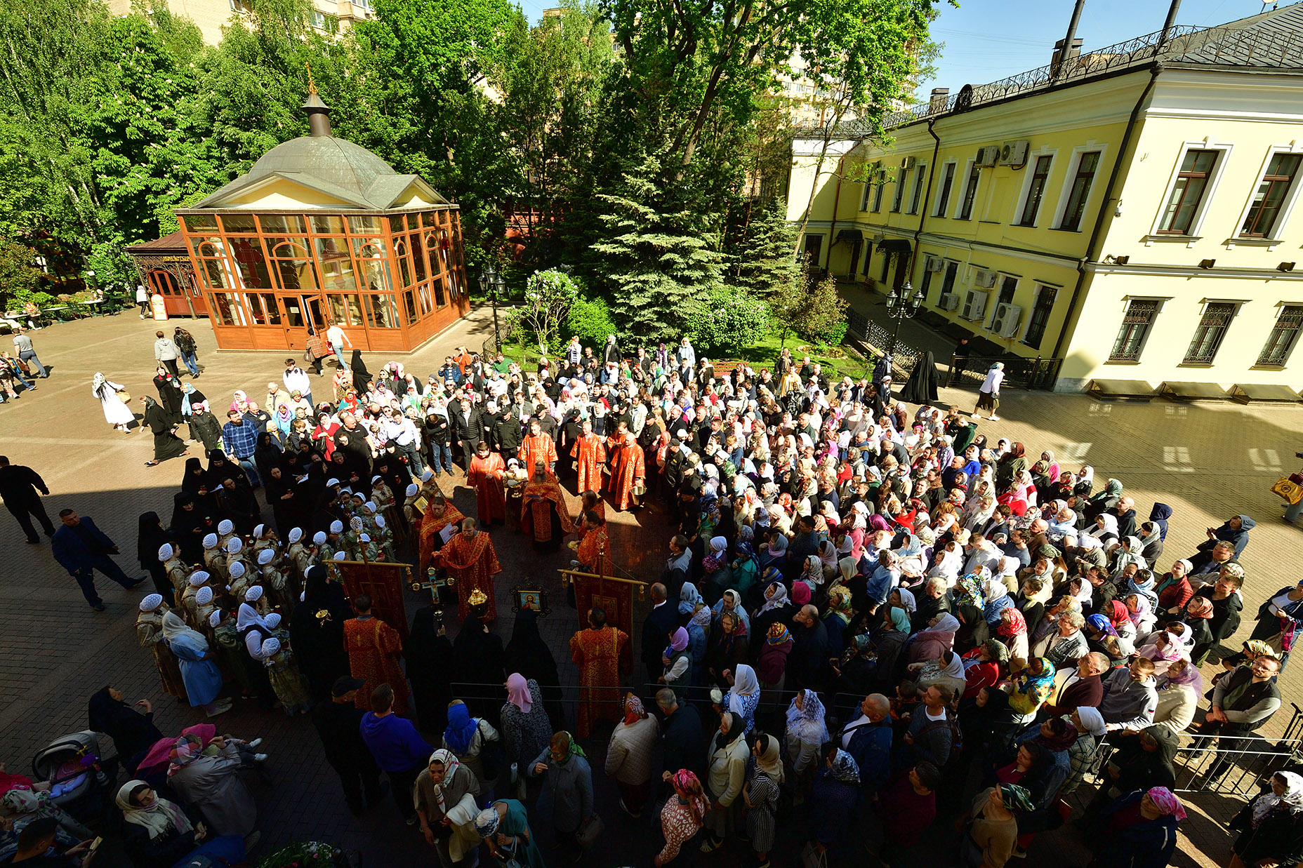 Праздник перенесения мощей святителя Николая Чудотворца 