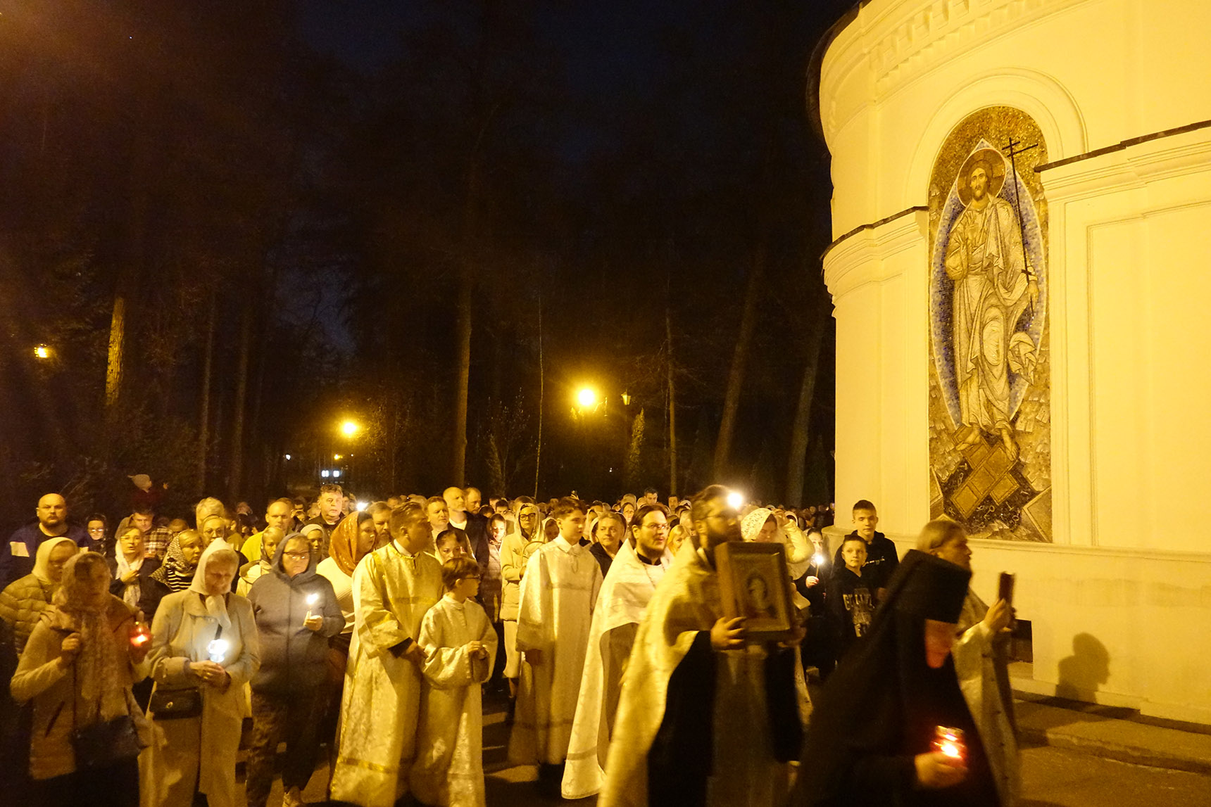 Празднование Пасхи и службы Страстной седмицы. Подворье Покровского монастыря в Троице-Лыково