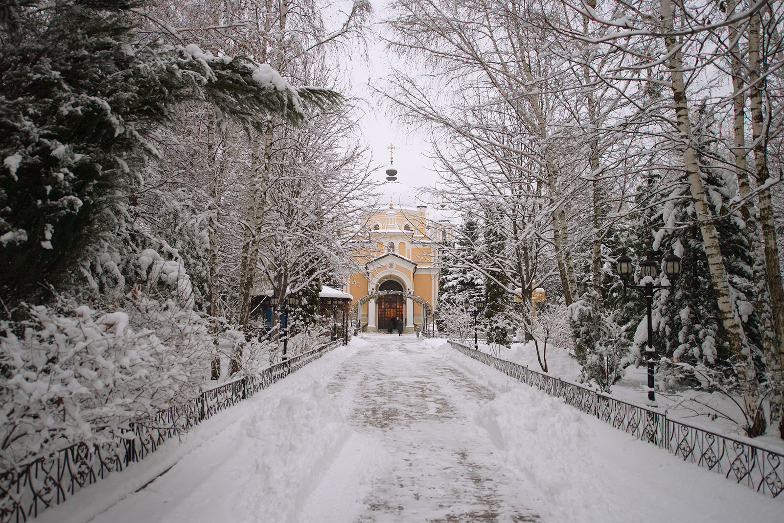 Зима в Покровском женском монастыре