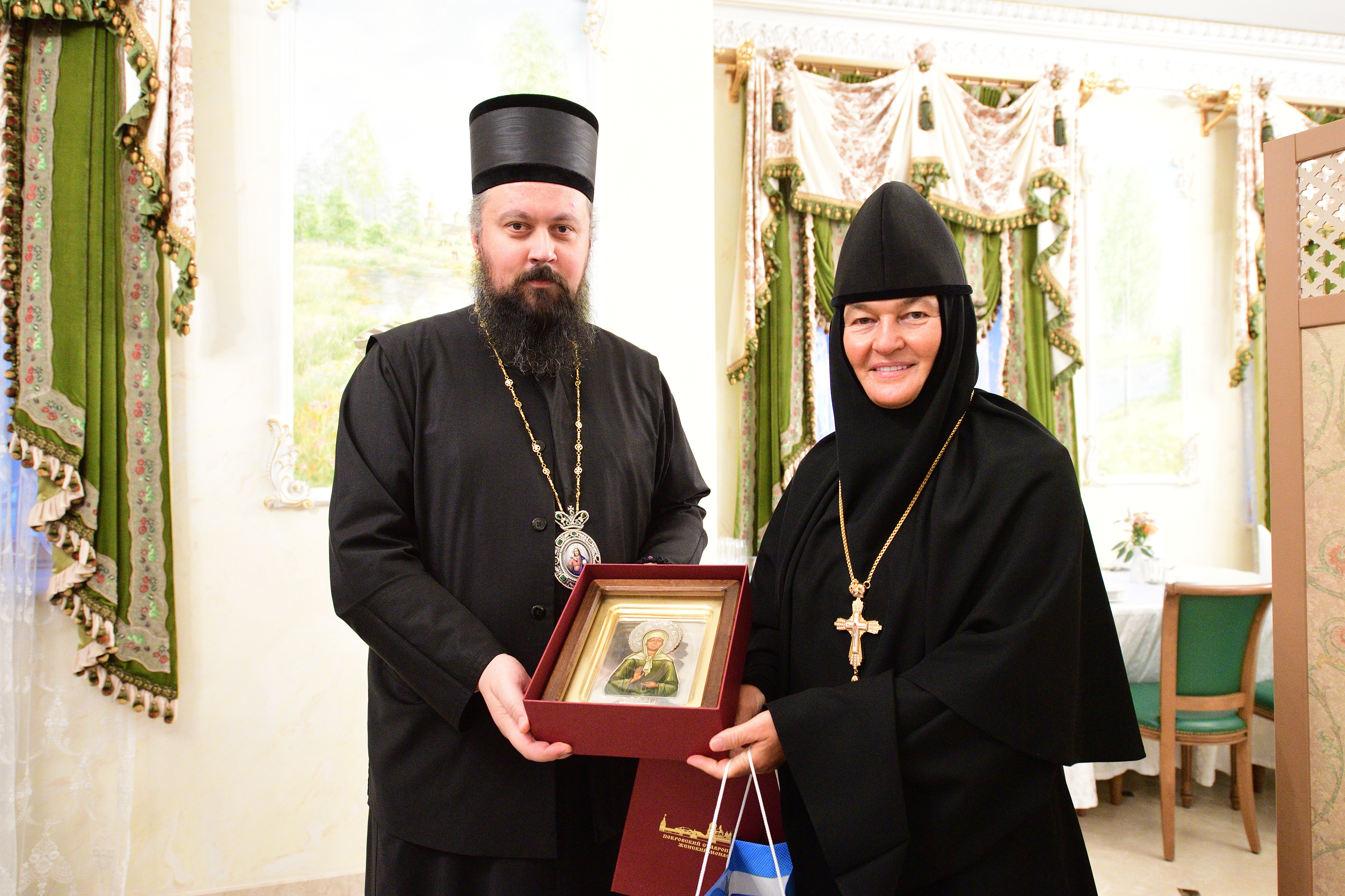 Делегация Банялукской епархии Сербской Православной Церкви посетила Покровский монастырь