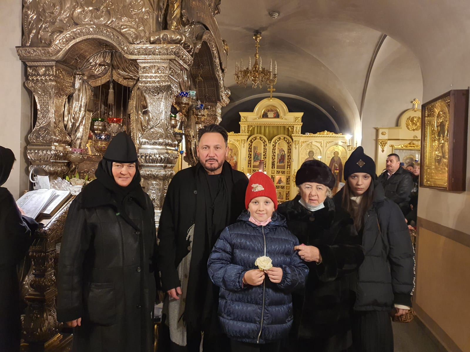 Заслуженный артист России Стас Михайлов посетил Покровский монастырь
