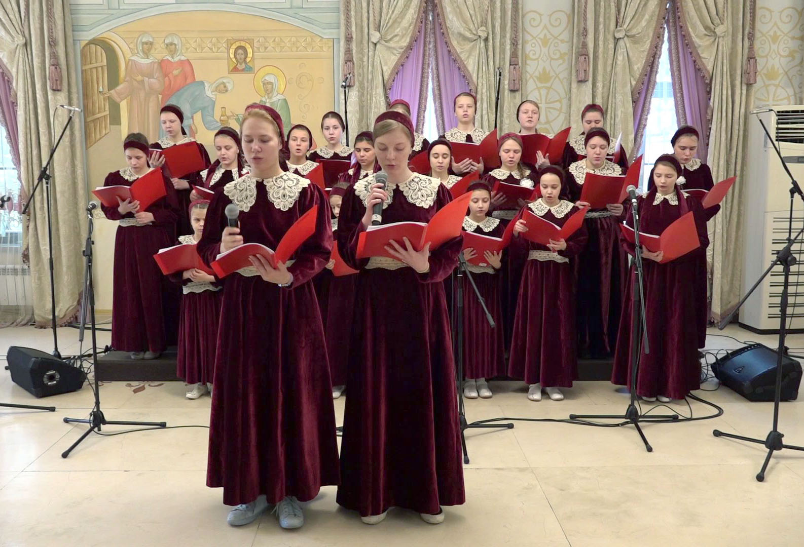 Концерт воспитанниц монастыря ко Дню Канонизации Св. Матроны Московской 