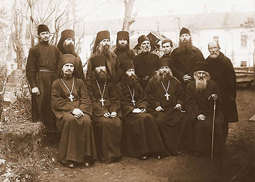 The abbots, brethren and parishioners of the monastery until 1929