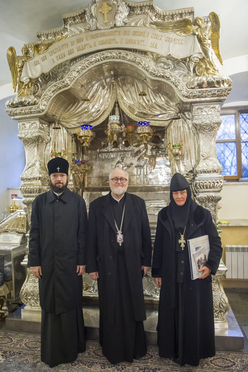 Делегация западноевропейских приходов русской традиции посетила Покровский монастырь
