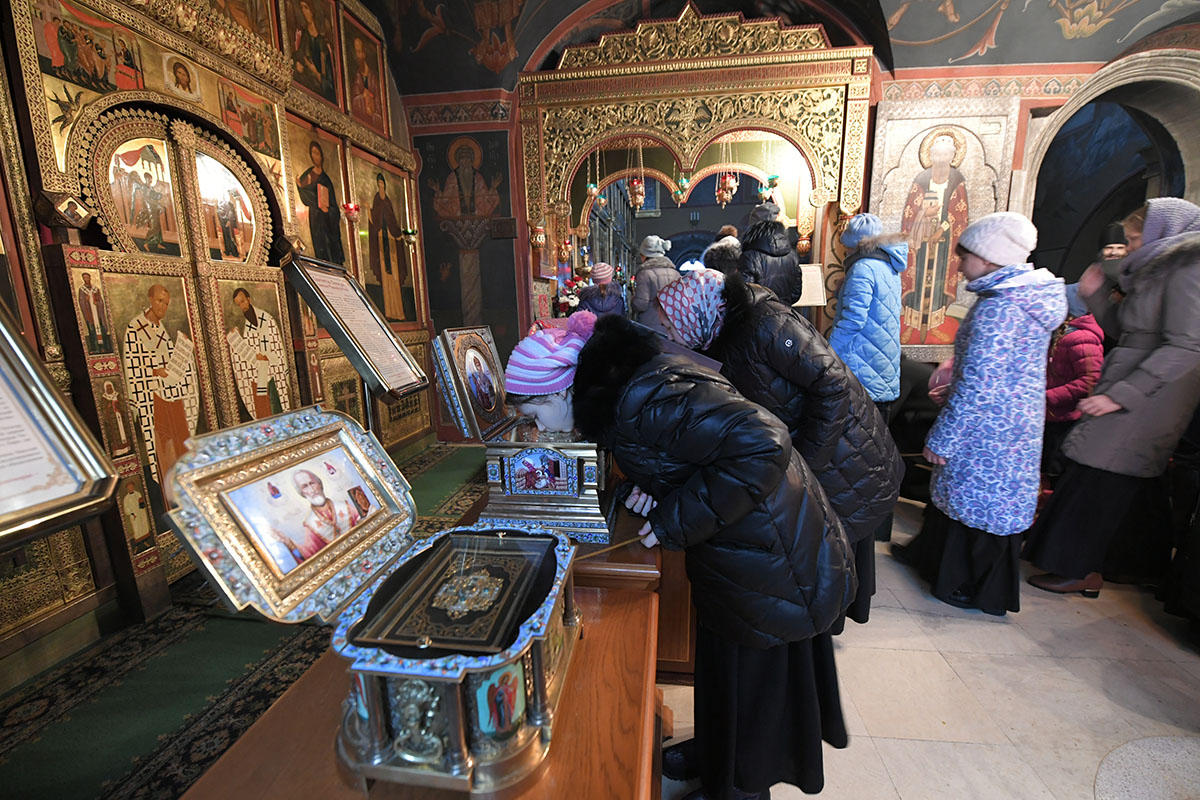 Паломническая поездка к Православным святыням столицы