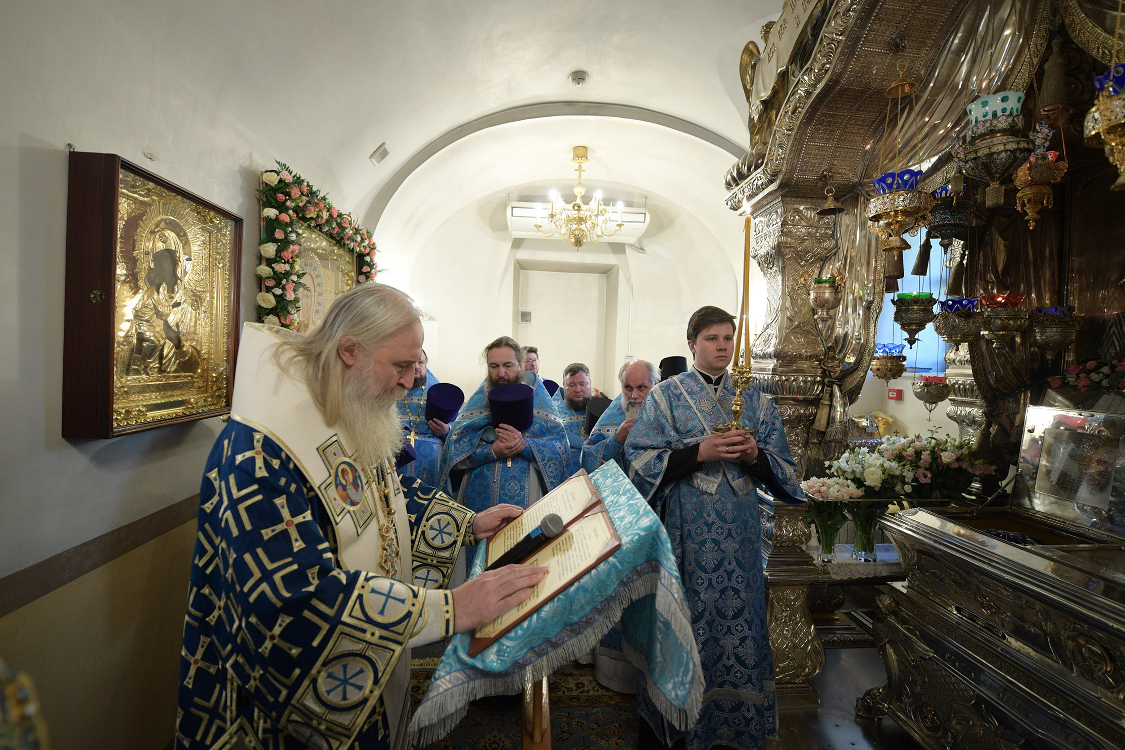 День Тезоименитства и 140-летие со дня рождения святой праведной блаженной Матроны Московской