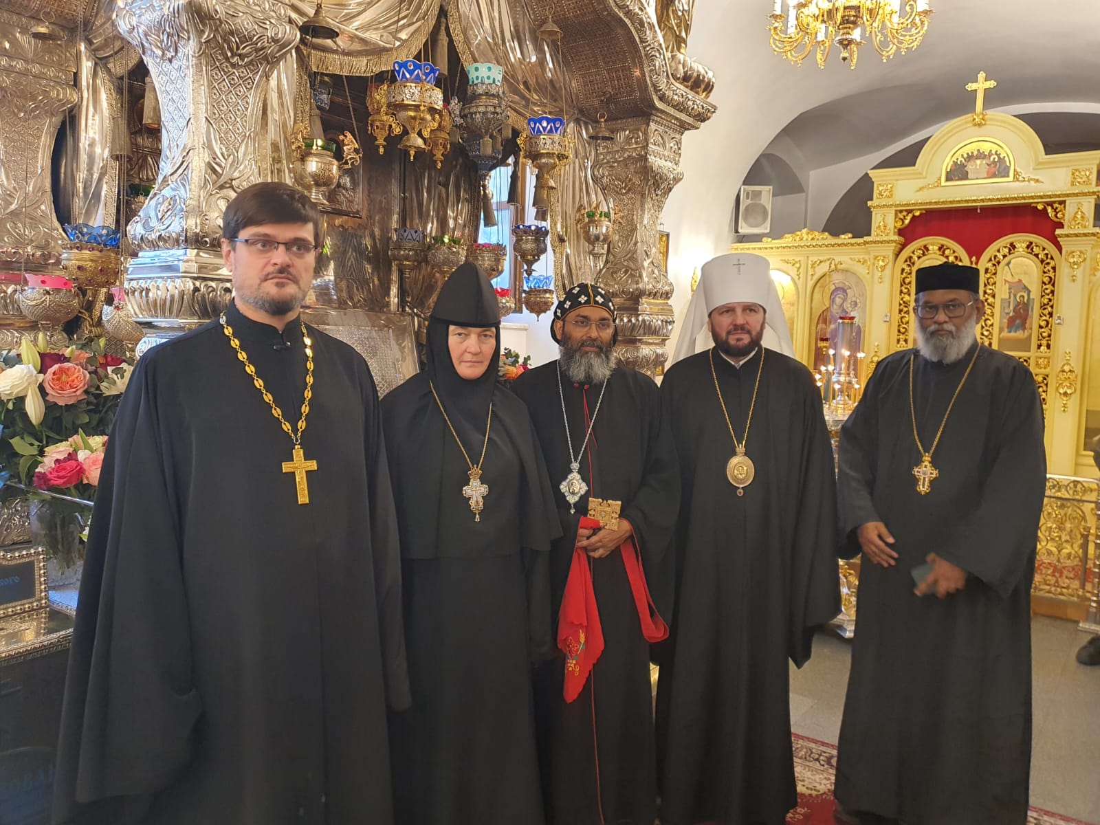 В Покровский монастырь прибыла делегация Церкви Индии