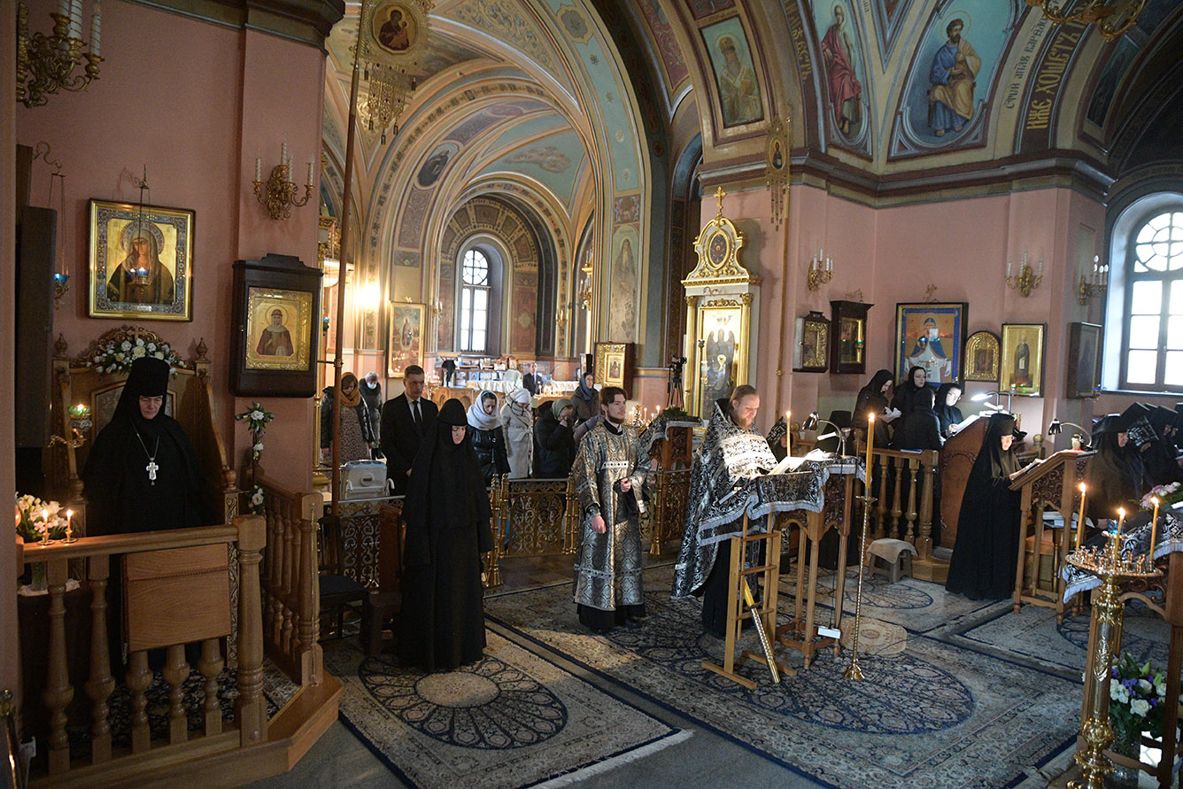 24 год со дня возведения в сан игумении настоятельницы Покровского монастыря игумении Феофании