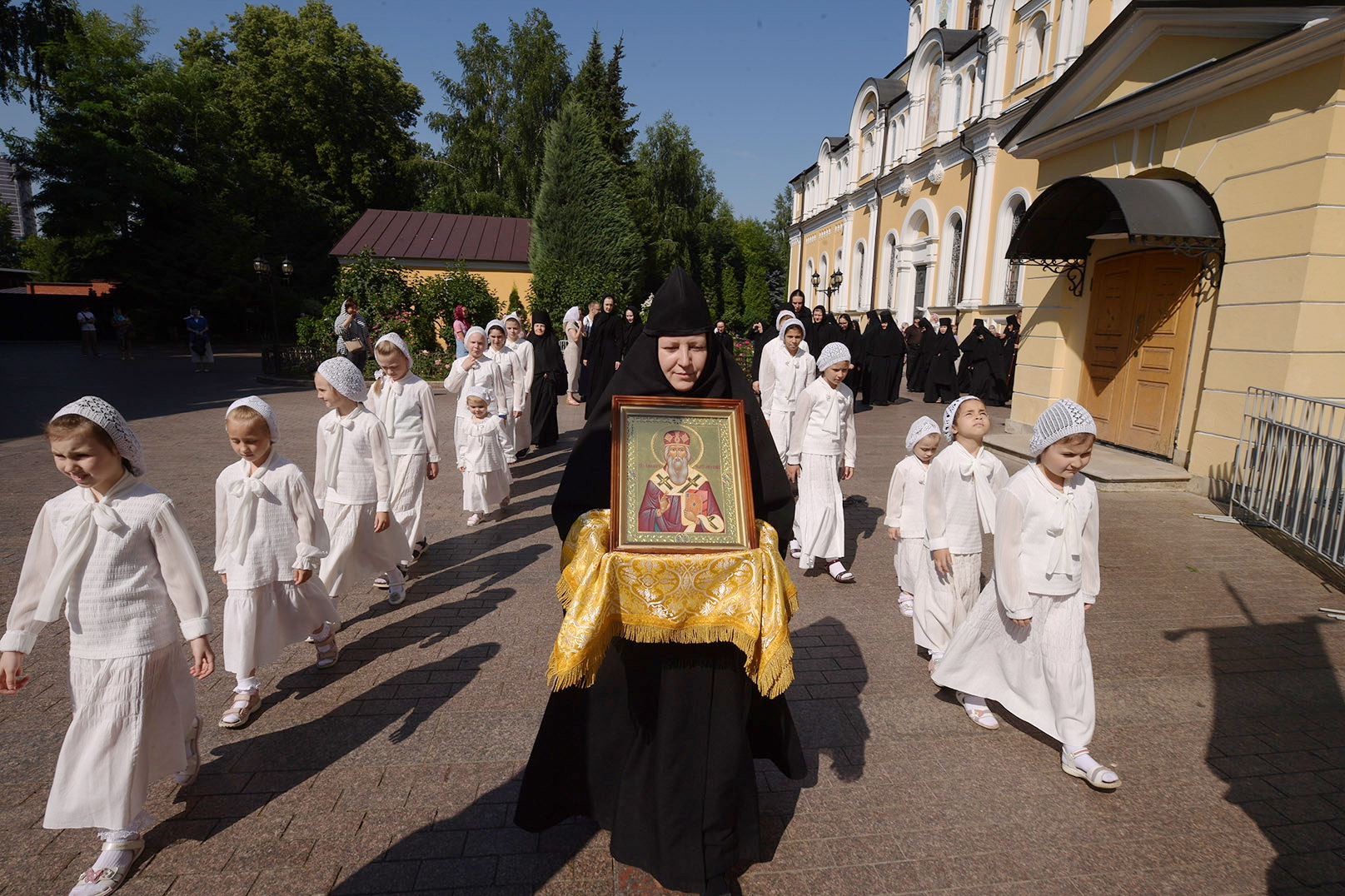 Престольный праздник обители в день памяти святителя Ионы, митрополита Московского 