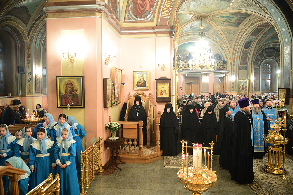 Праздник Введения во храм Пресвятой Богородицы в Покровском монастыре