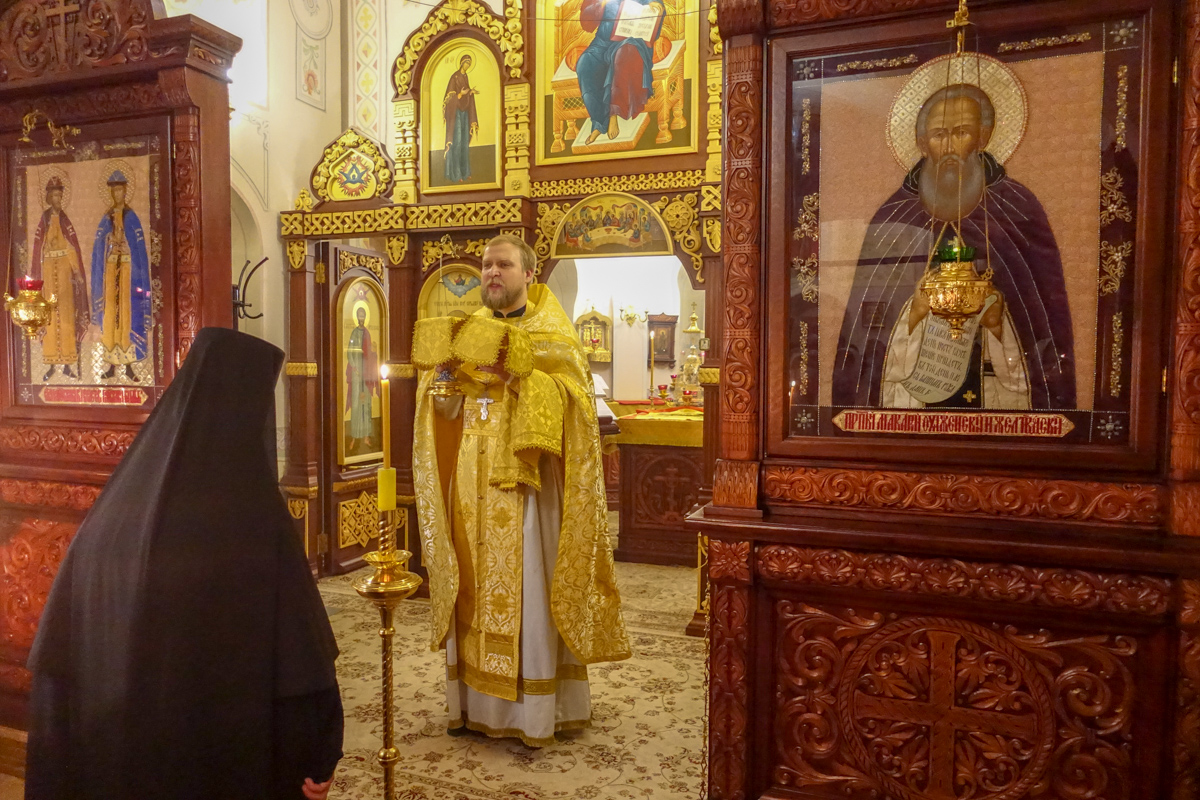 День памяти святителя Николая Чудотворца в храме Казанской иконы Божией Матери