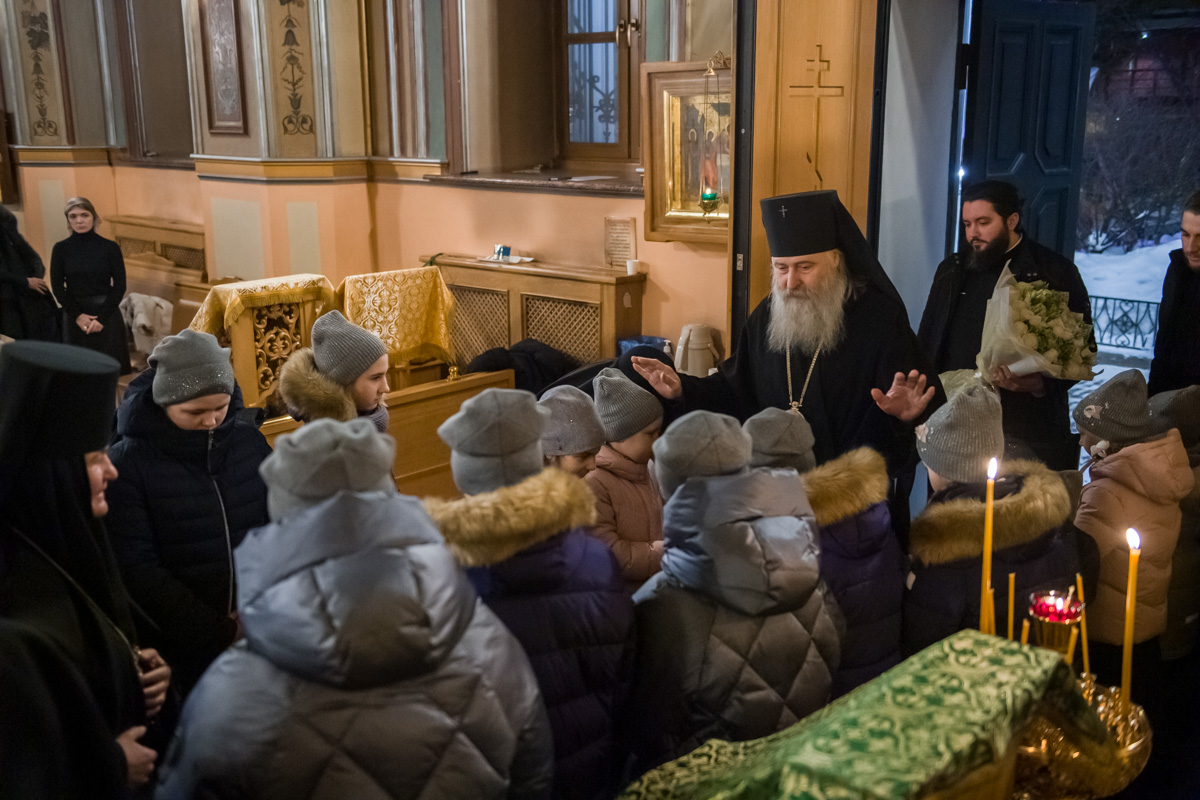 Покровский монастырь храм Воскресения Словущего