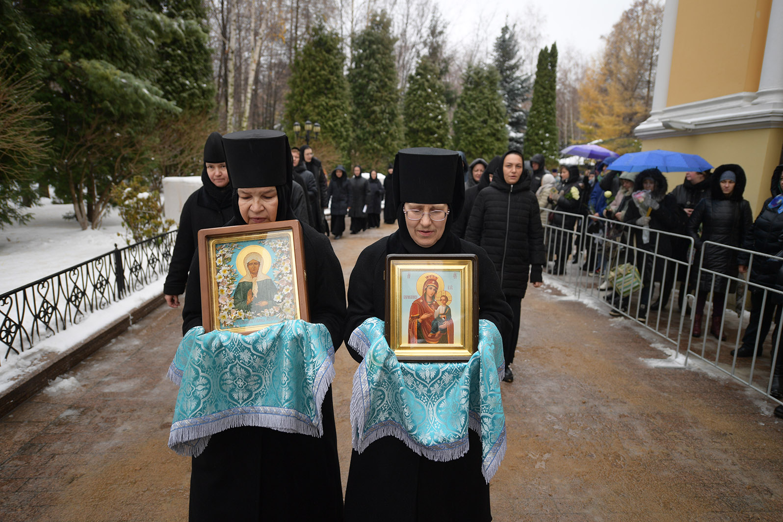 Храм Матроны поселок здравница